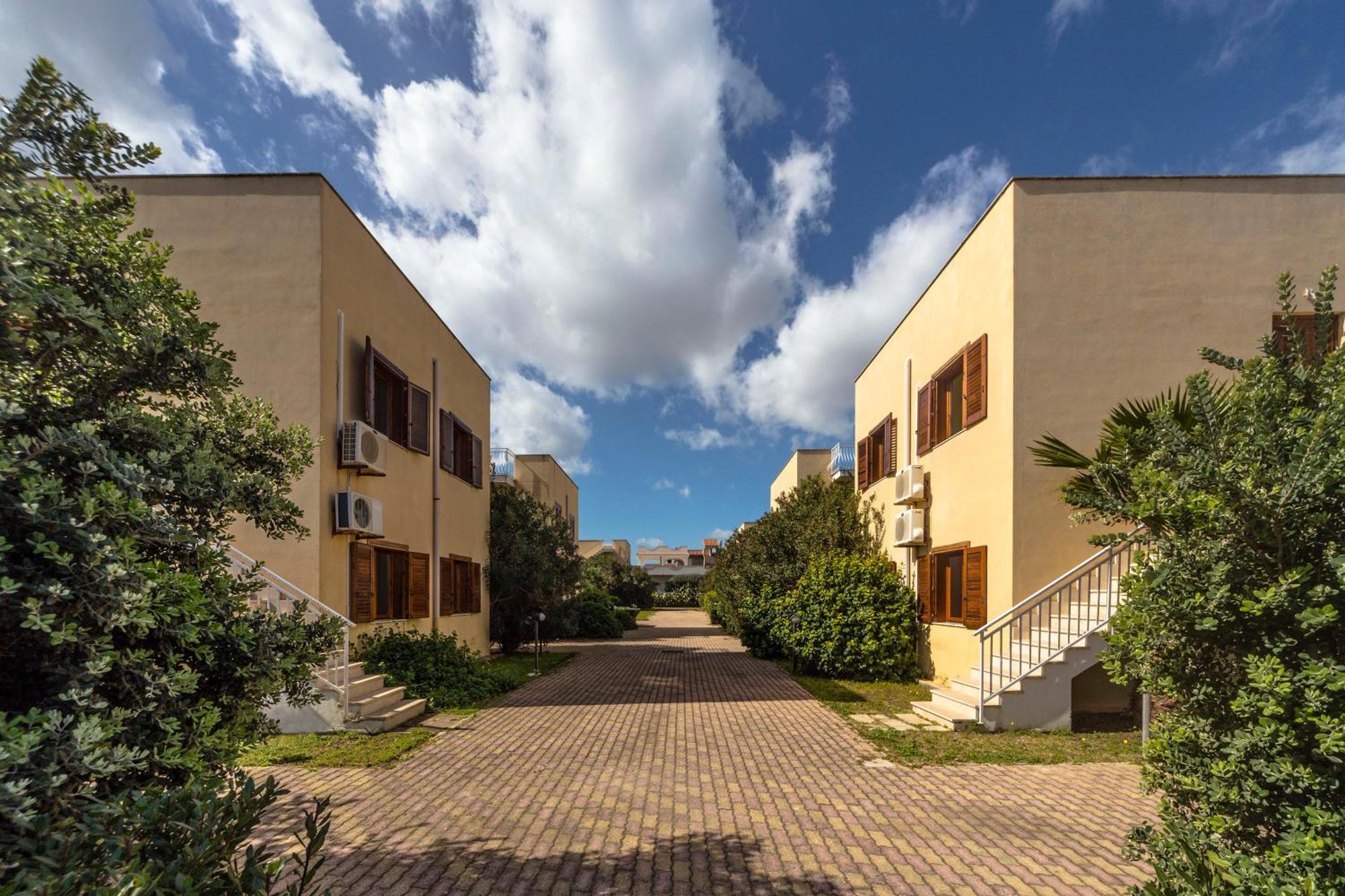 Giallomare Aparthotel Marzamemi Exterior photo