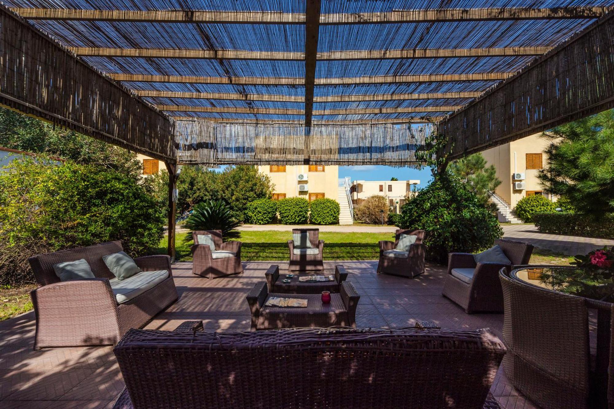 Giallomare Aparthotel Marzamemi Exterior photo